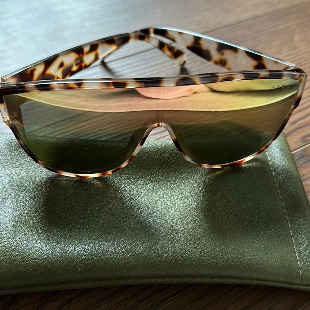Aire cool sustainable mirrored sunglasses
